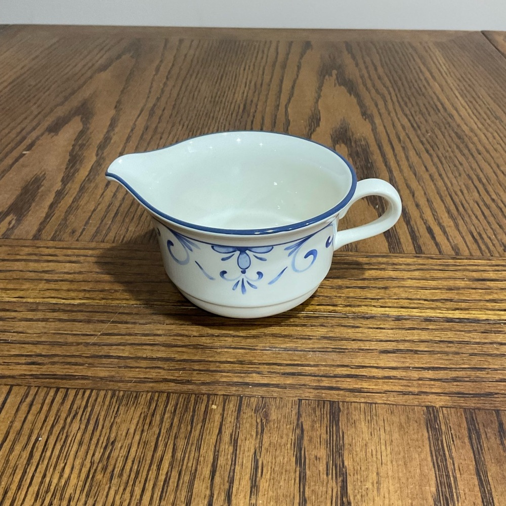 Lenox Chinastone Country Blue Floral Creamer Pitcher Freezer, Microwave, Oven